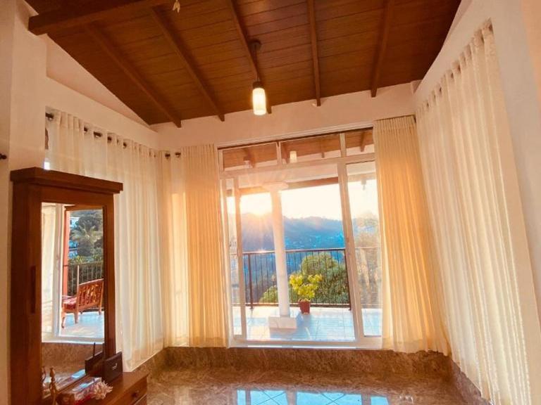 Kandyan View Homestay -Foreign エクステリア 写真