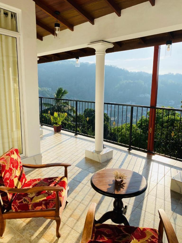 Kandyan View Homestay -Foreign エクステリア 写真